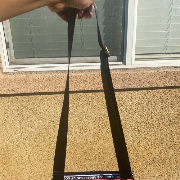 JUICY COUTURE LOS ANGELES crossbody - Picture 12 of 12